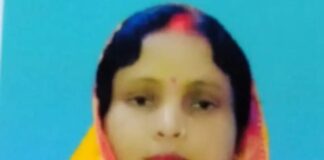 Chandauli news: कोरियर वाहन की पहिये में दबकर बाइक सवार विवाहिता की दर्दनाक मौत