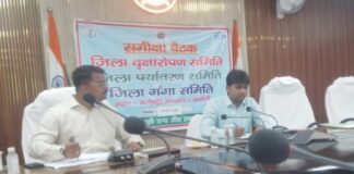 Chandauli news- लापरवाही बर्दाश्त नहीं, समय से पौधों का उठान कर वृक्षारोपण की तैयारी करें अधिकारी: सीडीओ