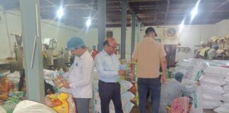 Chandauli news- चंदौली में नामी मसाला ब्रांड्स ‘रॉयल और ‘आर एल मसाला फैक्ट्रियों पर छापा, सैंपल जब्त