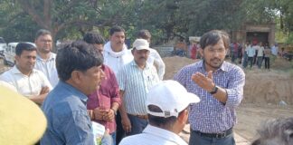 Chandauli news- निरीक्षण में सख्त दिखे जिलाधिकारी, कहा- ‘लापरवाही बर्दाश्त नहीं, नियमित निगरानी करें अभियंता’