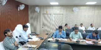Chandauli news- शिक्षा की गुणवत्ता से समझौता नहीं, लापरवाही पर होगी सख्त कार्रवाई : डीएम