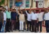 Chandauli news- तकनीकी खामी से जून का वेतन रुका, शिक्षक संघ ने सरकार से तत्काल भुगतान की उठाई मांग