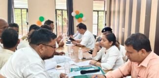 Chandauli news- एसडीएम ने तीन शिकायतों का मौके पर कराया निस्तारण