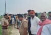 Chandauli news- सरेहुआ खुर्द में बल्ली से लटका मिला युवक का शव, जांच में जुटी पुलिस