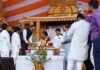 Chandauli news- राजन जी महाराज की रामकथा में उमड़ा आस्था का सैलाब, उपमुख्यमंत्री ब्रजेश पाठक समेत कई मंत्रियों ने लिया आशीर्वाद